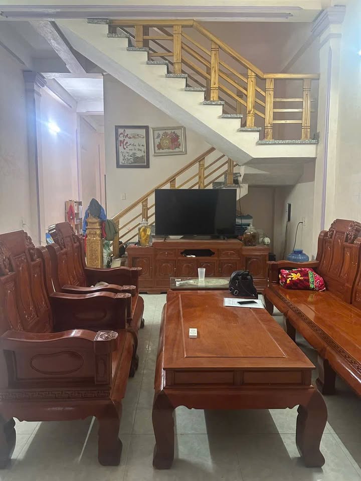 Nhà 2 tầng tại Liên Xã Đông Phú 100m² giá 2.3 tỷ - An cư lý tưởng cho gia đình!