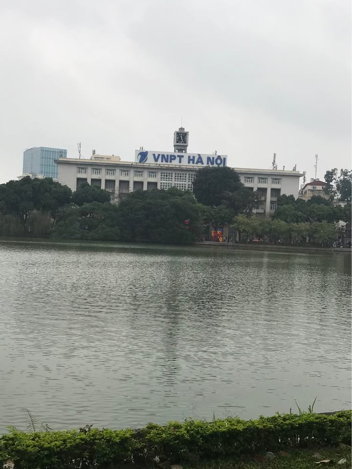 Nhà nguyên căn cho thuê tại Ngô Gia Tự, Gia Lâm, 180m² - Thích hợp kinh doanh