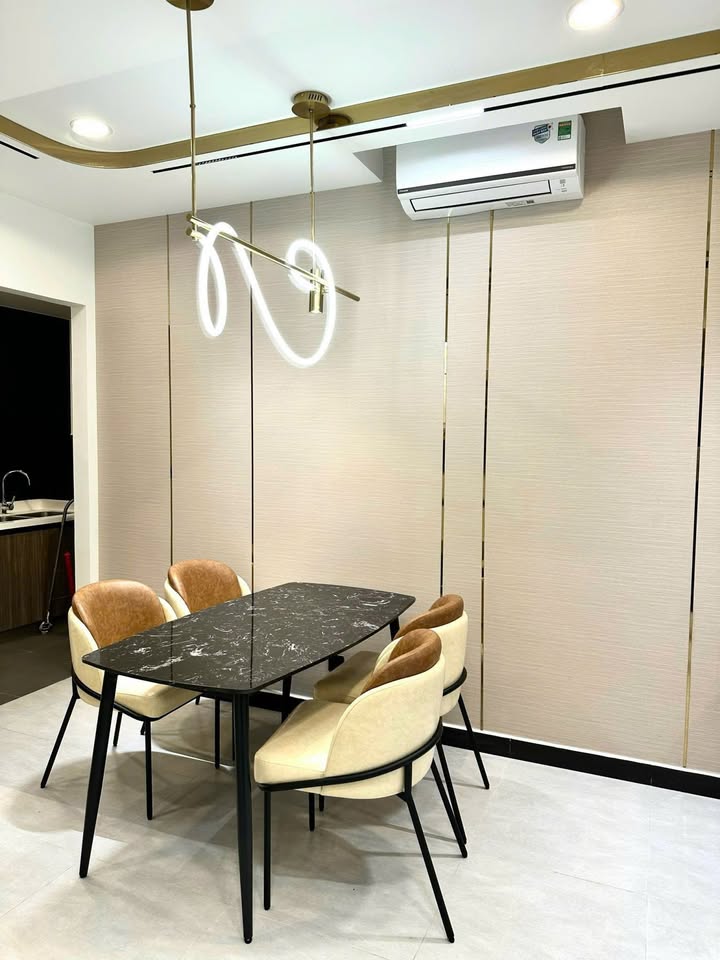 Căn hộ Delasol Quận 4 74m² giá thỏa thuận - Thiết kế 2PN đẹp, nội thất full!