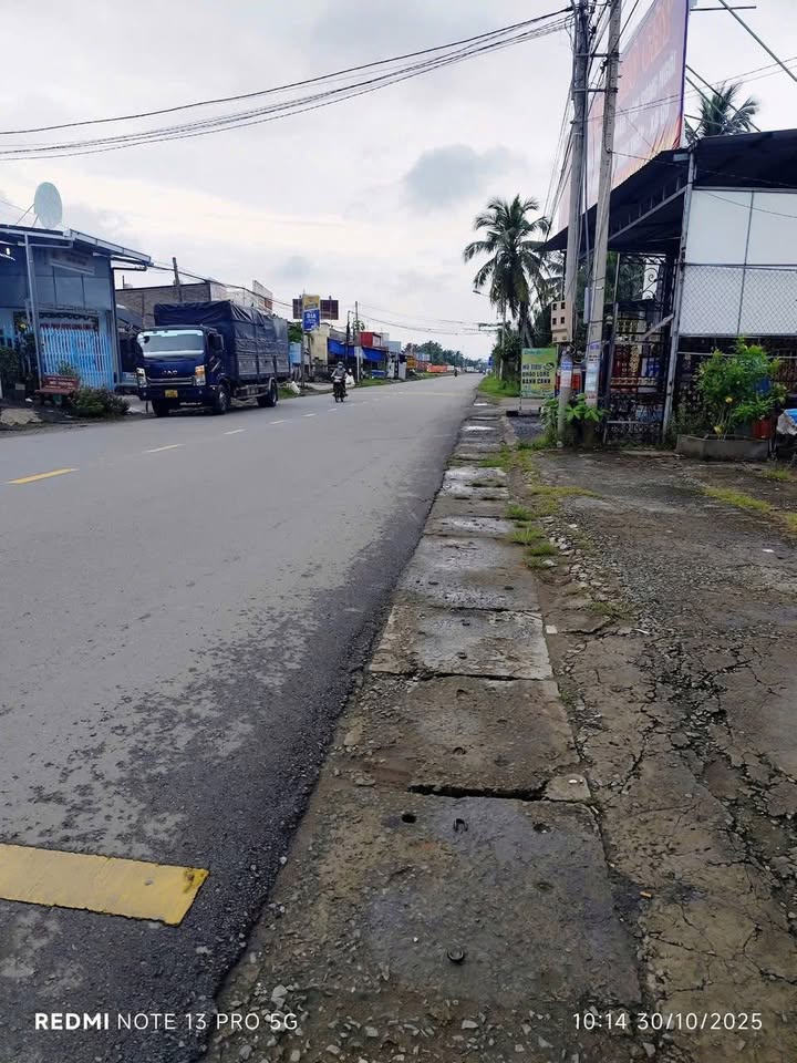 Đất mặt tiền Quốc lộ 60 Hòa Lộc 260m² giá 1.6 tỷ - Đầu tư sinh lời ngay!