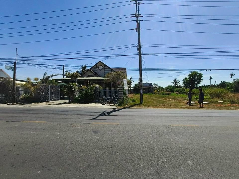 Nhà cấp 4 thôn Hiệp Lễ, xã Tân Thuận 955m² giá 6 tỷ - Đầu tư kinh doanh sinh lời!