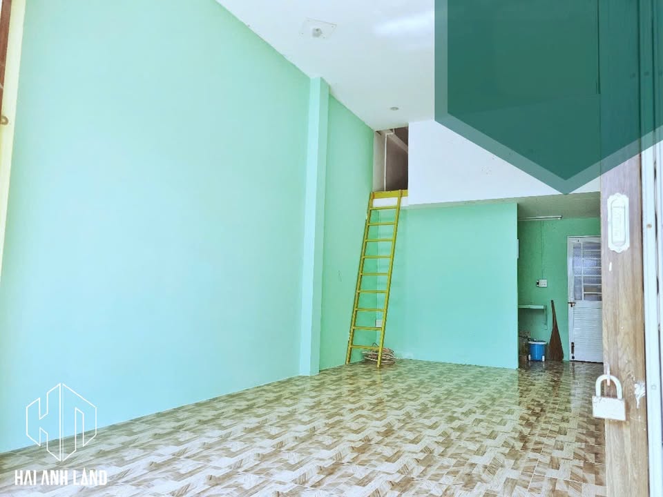 Cho thuê kiot mặt tiền góc Phạm Hùng & Nguyễn Văn Cừ, Rạch Giá 29m² giá 3.6 triệu - Vị trí đắc địa kinh doanh!