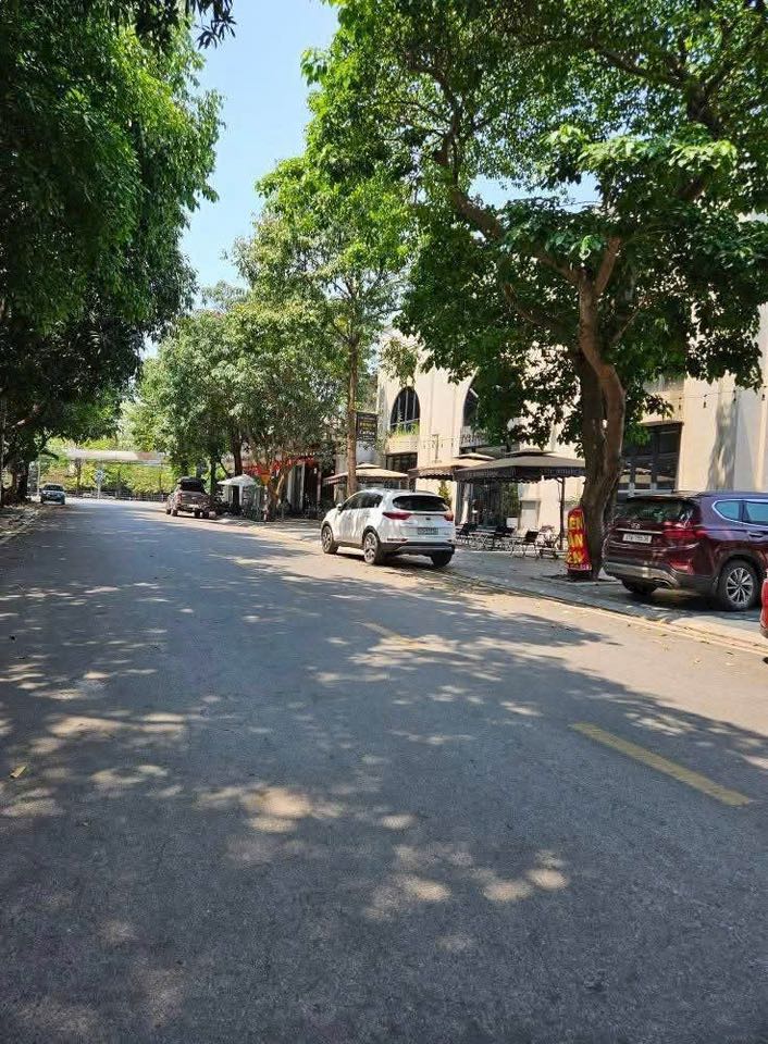 Đất kinh doanh đường Yên Vinh, Hưng Phúc, 125m² giá 11 tỷ - Cơ hội đầu tư tuyệt vời!