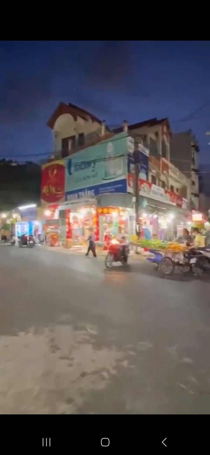 Shophouse KDC Bình Đáng, Bình Hòa 200m² giá 12 tỷ - Đầu tư sinh lời ngay!