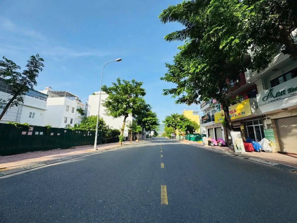 FrontHouse đường Số 3, Nha Trang 120m² giá 14.4 tỷ - Vị trí đắc địa, đầu tư sinh lời!