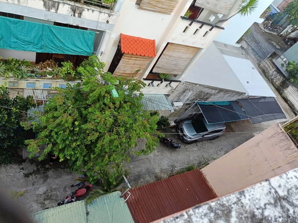 Nhà 3 tầng đẹp hẻm ô tô đường Phan Huy Cẩn 80m² - Sổ hồng chính chủ!