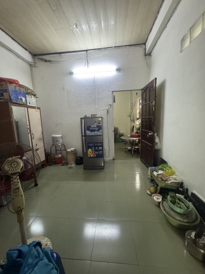 Nhà Hậu Giang P5 Q6 38.3m² giá 4.5 tỷ - Hẻm thông rộng, gần chợ và trường học!