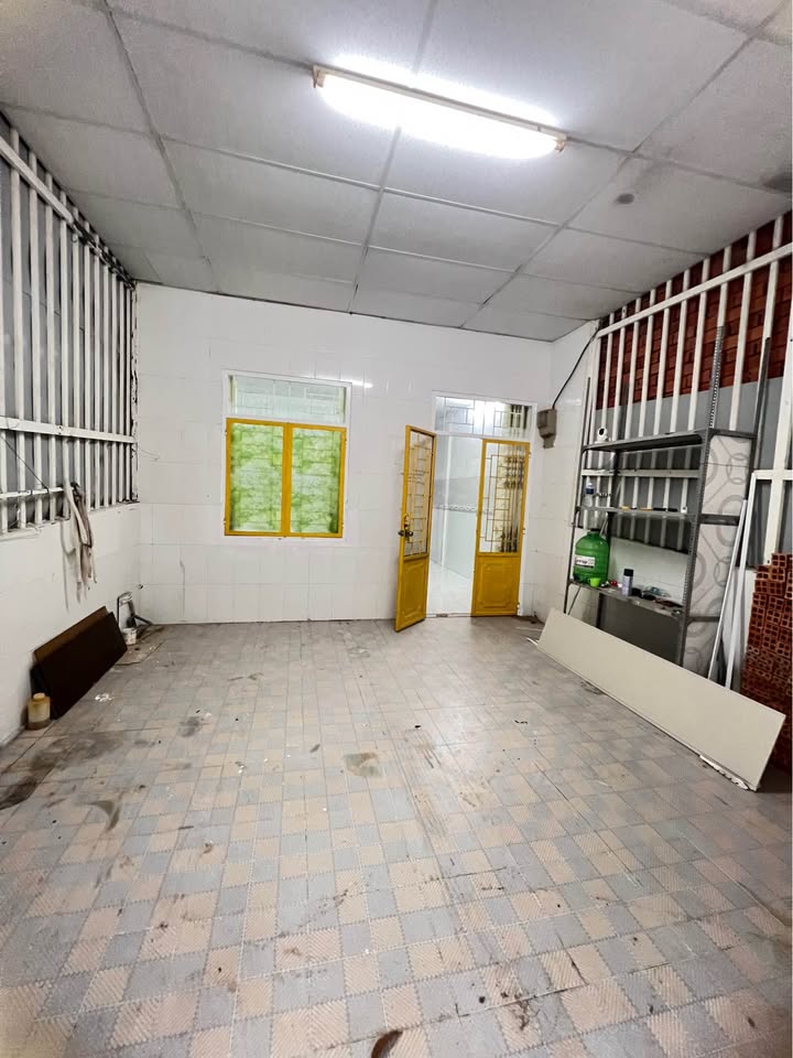 Nhà cho thuê tại Vĩnh Quang, Rạch Giá 76m² giá 3 triệu - Không gian sống thoải mái!