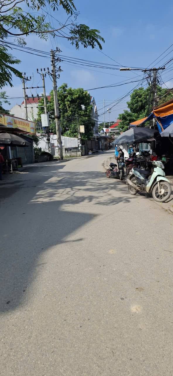 Đất nền Xuân Mai, 99m² giá 2.3 tỷ - Vị trí đắc địa, pháp lý sạch!