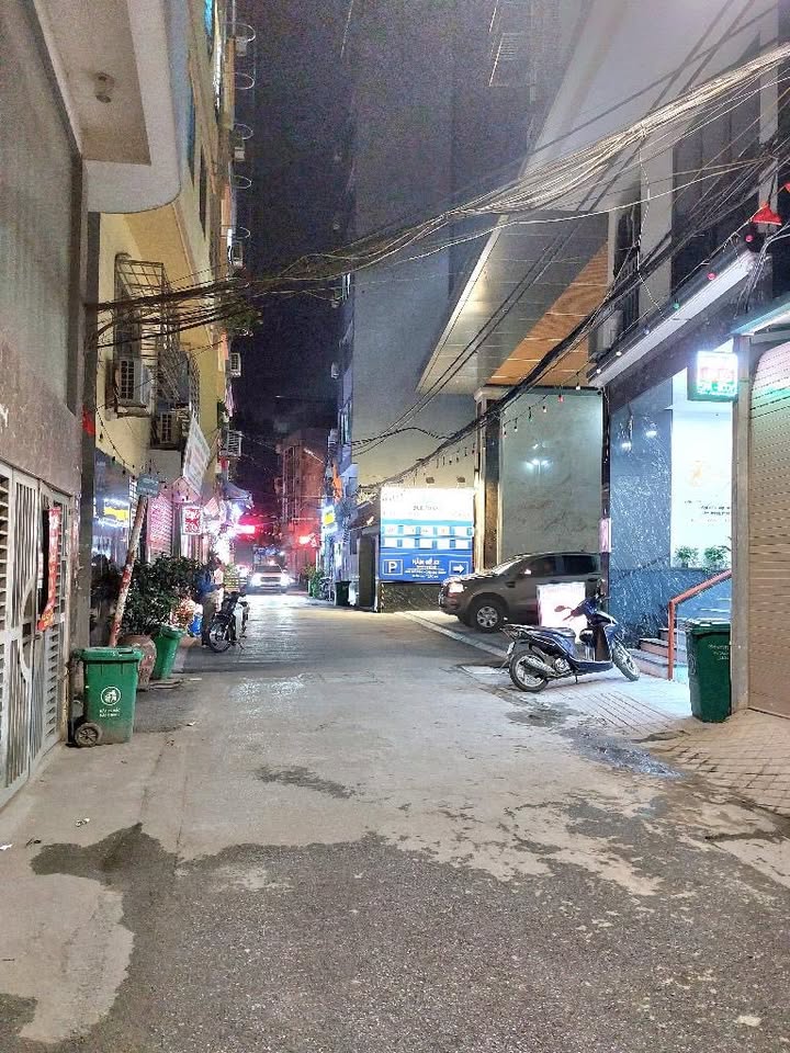 Đất Phú Mỹ 70m² giá 12.39 tỷ - Sẵn nhà 5 tầng cho thuê!