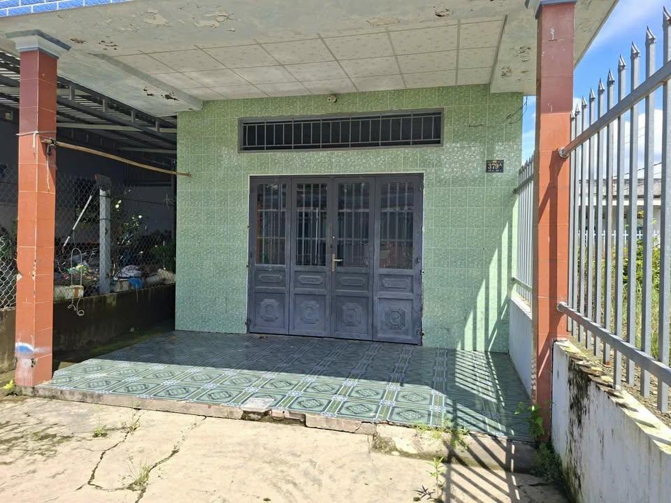 Nhà cấp 4 115m² Lương Hòa, Bến Lức giá 1.2 tỷ - Đường 2 mặt tiền, tiện nghi đầy đủ!