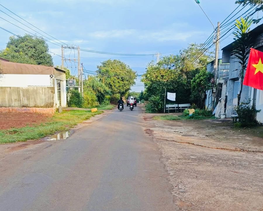 Đất mặt tiền Nguyễn Xuân Nguyên, Tân An - 165m² giá 2.45 tỷ - Cơ hội đầu tư sinh lời!