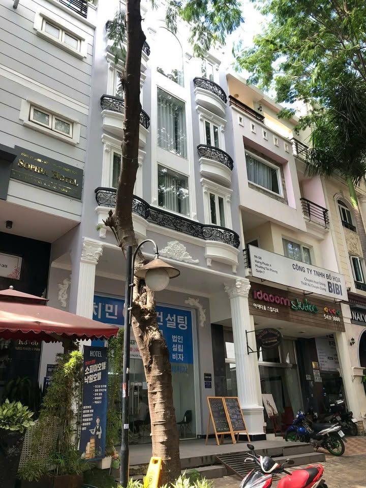 Nhà mặt tiền kinh doanh Hưng Phước 4, Phú Mỹ Hưng, Q7 - Diện tích 111m², giá thỏa thuận cực tốt!