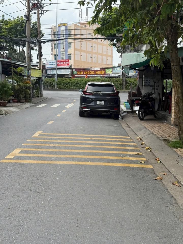 Nhà xưởng Tân Xuân Hóc Môn 998m² giá 56 tỷ - Dòng tiền 150 triệu/tháng!