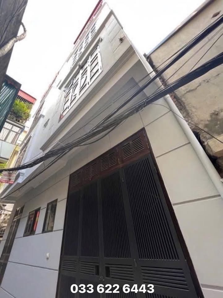 Nhà 4 tầng Ngọc Hồi, Thanh Trì 37m² giá 5.6 tỷ - Giao thông thuận tiện!