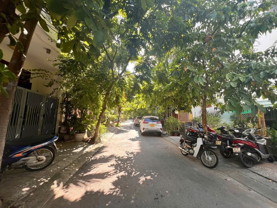 Căn hộ 4 tầng mặt tiền đường Mỹ Đa Đông, Mỹ An, Ngũ Hành Sơn - Giảm ngay 1 tỷ, bán gấp!