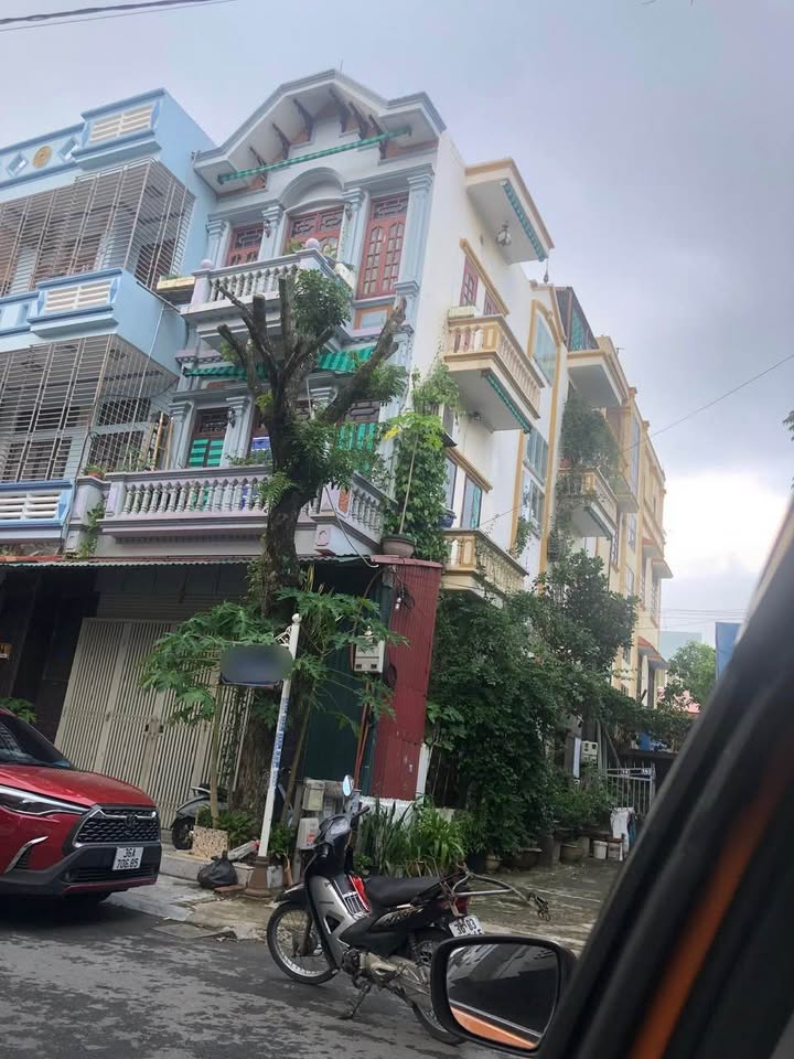 Nhà phố 3 tầng 2 mặt tiền phường Trường Thi 65m² giá 6 tỷ - Kinh doanh thuận lợi!