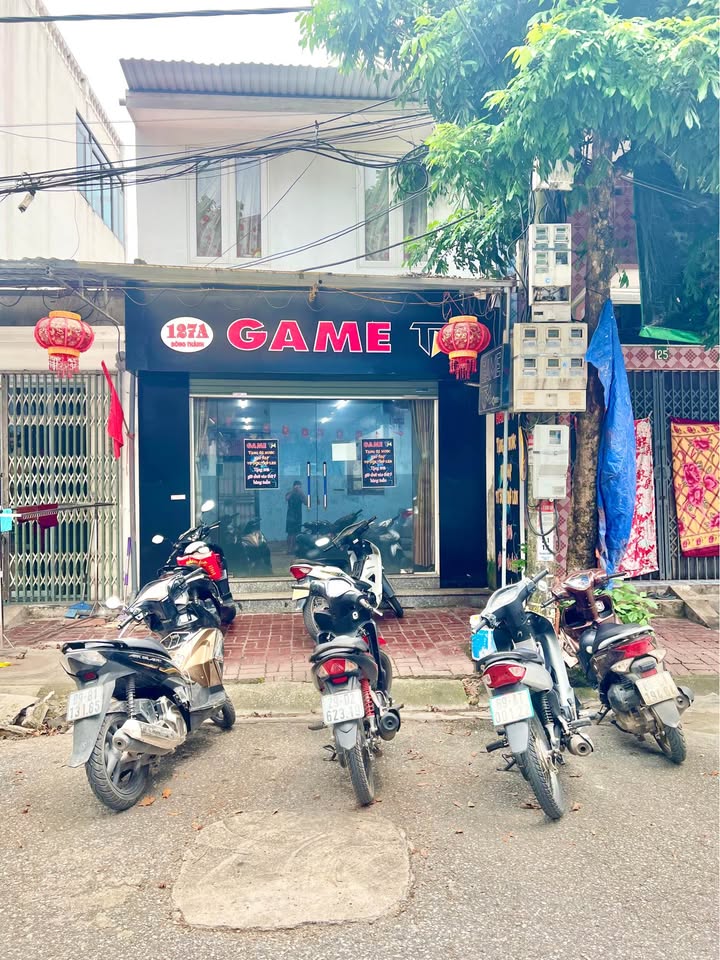 Nhà 2 tầng mặt đường Đông Thành, Hưng Yên 44.5m² giá 5 tỷ - Đầu tư sinh lời ngay!