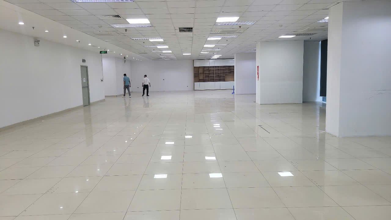 Văn phòng cho thuê tại Trần Đăng Ninh, Cầu Giấy 70m² giá 20 triệu - Vị trí đắc địa, tiện nghi đầy đủ!