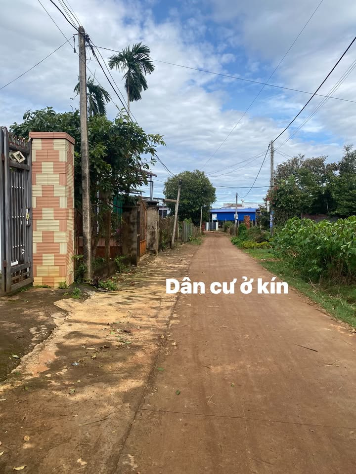 Đất nền Buôn Hồ 400m² giá chỉ 1.3 tỷ - Đầu tư sinh lời ngay!