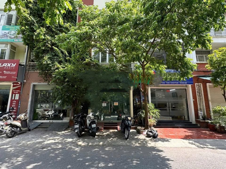 Cho thuê văn phòng tầng 2 Làng Việt Kiều Châu Âu 30m² giá 5.5 triệu - Không thể bỏ lỡ!