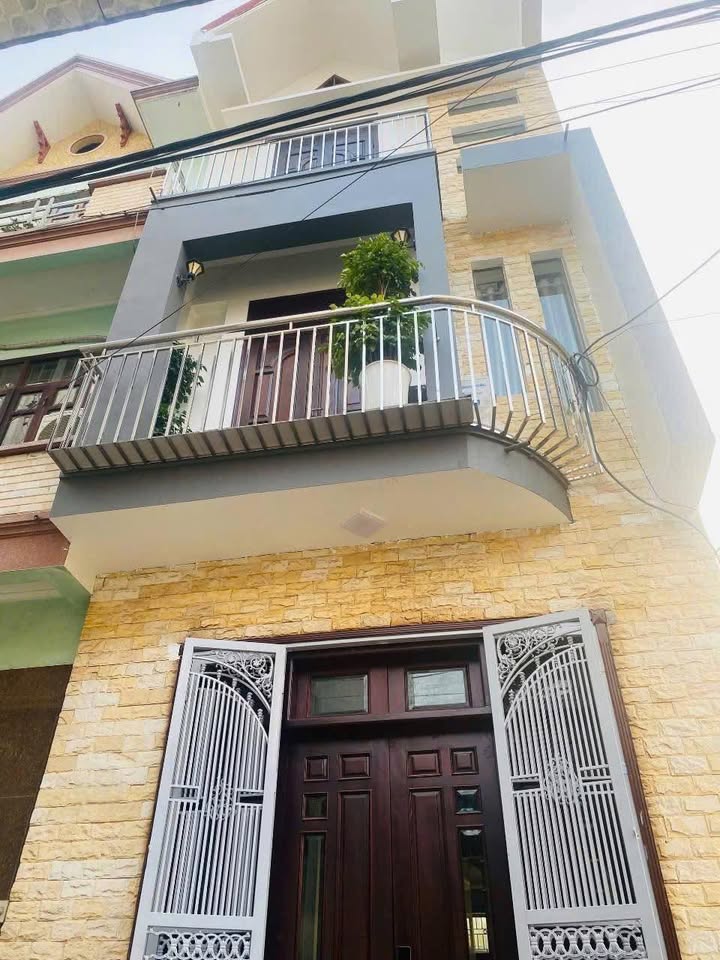 Đất tặng nhà 4 tầng tại Thị trấn Chờ, Yên Phong - Giá chỉ 8 tỷ, sẵn sàng vào ở!