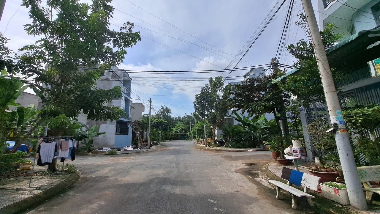 Đất nền Long Trường Q.9 92m² giá 4 tỷ - Lô góc đẹp, gần cầu Tăng Long!