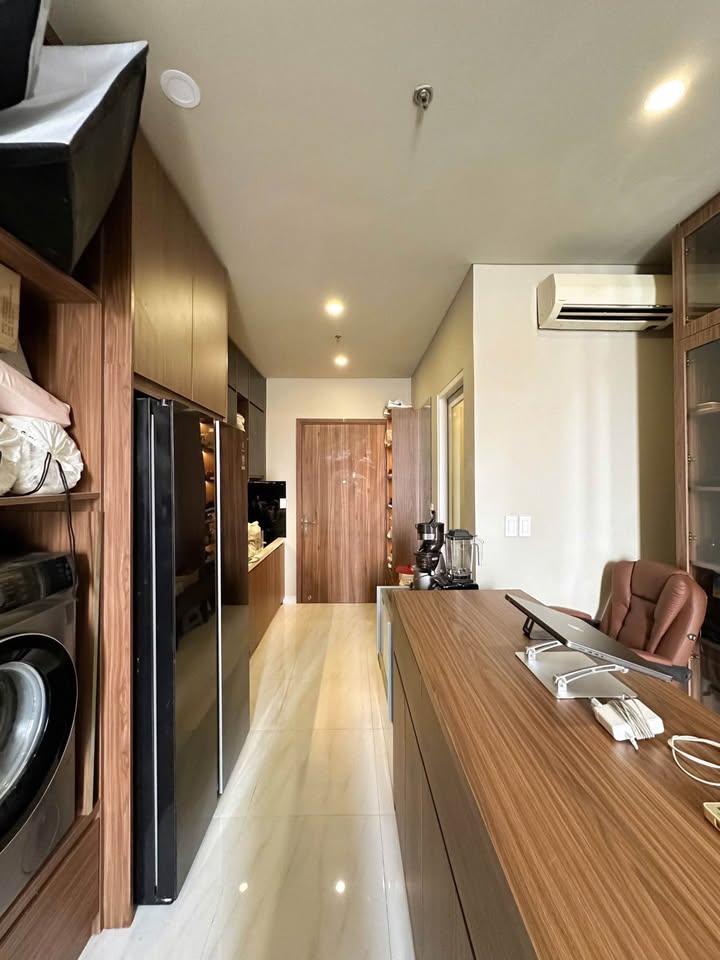 Căn hộ Dvela Offices 1177 Huỳnh Tấn Phát 35m² giá 1.55 tỷ - Full nội thất sang trọng!