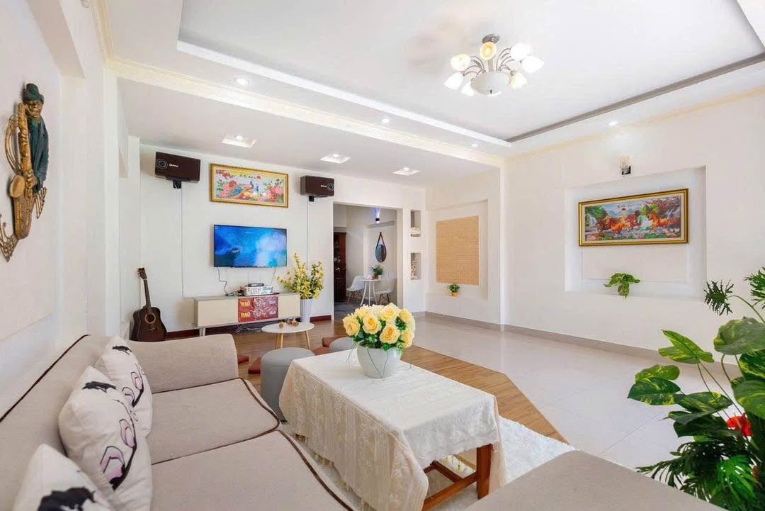 Villa cho thuê mặt tiền đường Võ Thị Sáu, Vũng Tàu 30m² - Hồ bơi riêng, gần biển!