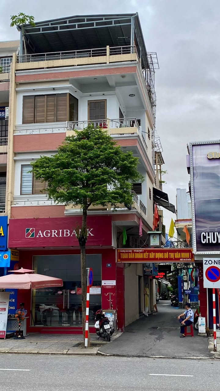 Nhà nguyên căn cho thuê tại 38 Lê Duẩn, Hải Châu, Đà Nẵng - Vị trí đắc địa, tiện kinh doanh