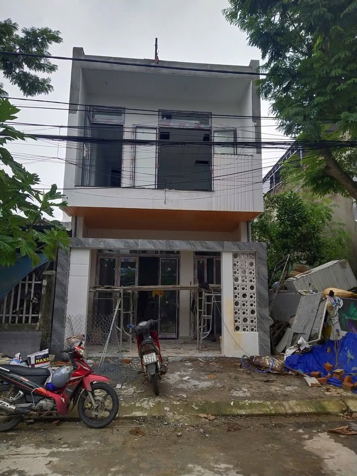 Nhà cho thuê mặt tiền Đống Công Tường, Đà Nẵng 120m² - Thiết kế hiện đại, sạch sẽ!