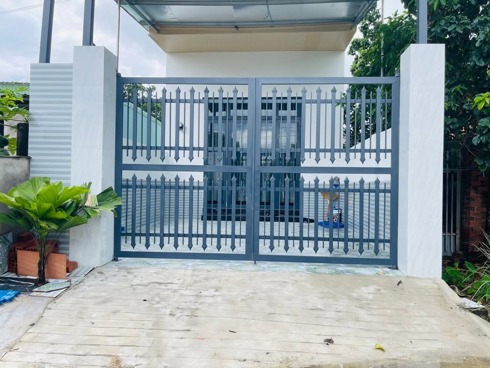 Nhà gác lửng Phú Mỹ 279.5m² giá thỏa thuận - Sát trường học