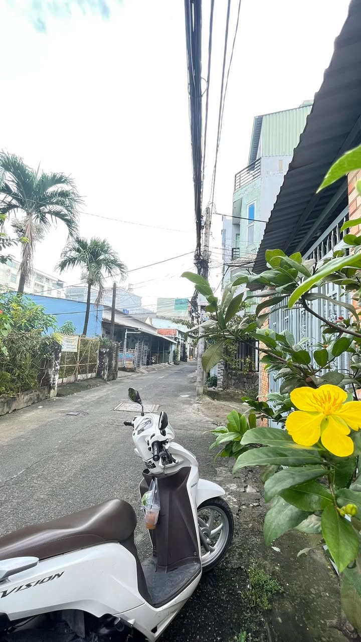 Bán đất thổ cư tại Trung Mỹ Tây, Q12 - Giá chỉ 3,9 tỷ, sổ đỏ chính chủ!