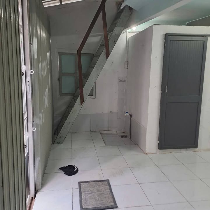 Nhà cho thuê quận 8 22m² giá 2.5 triệu - Gần nhà thờ Bình An!