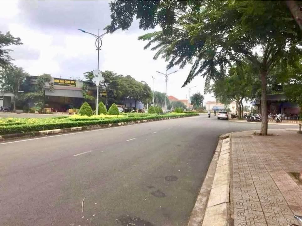 Nhà bán đường Hoa, Phước Bình 120m² giá 3.5 tỷ - Đầu tư sinh lời ngay!