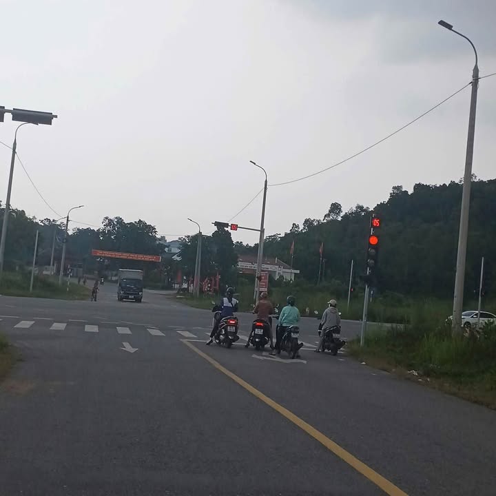 Đất thổ cư Văn Lung 100m² giá 1 tỷ - Mặt tiền khủng, kinh doanh đắc địa!