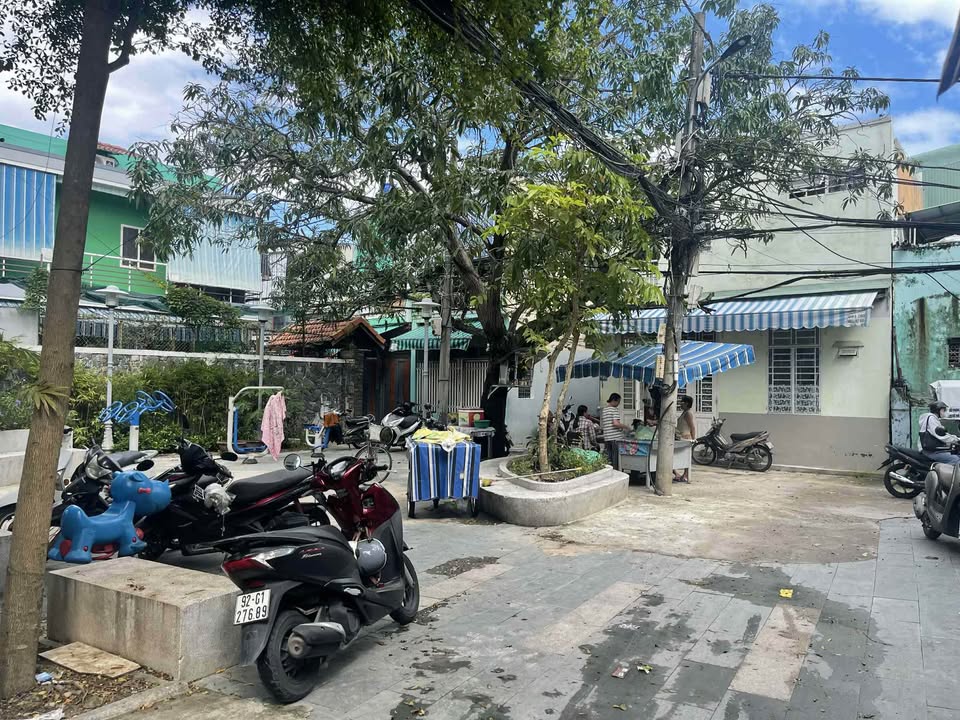 Nhà phố Trưng Nữ Vương, Hải Châu, Đà Nẵng 50m² giá 2.98 tỷ - Cơ hội đầu tư hấp dẫn!