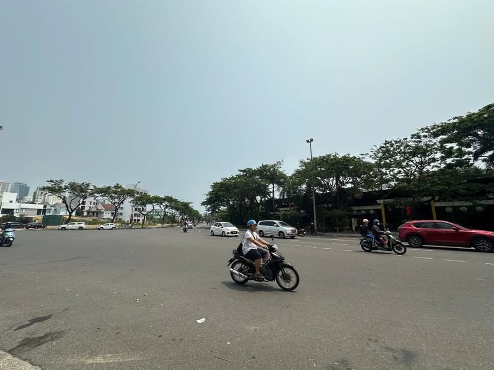 FrontHouse Ngũ Hành Sơn 140m² giá 43 tỷ - Mặt tiền đắc địa vừa ở vừa kinh doanh!