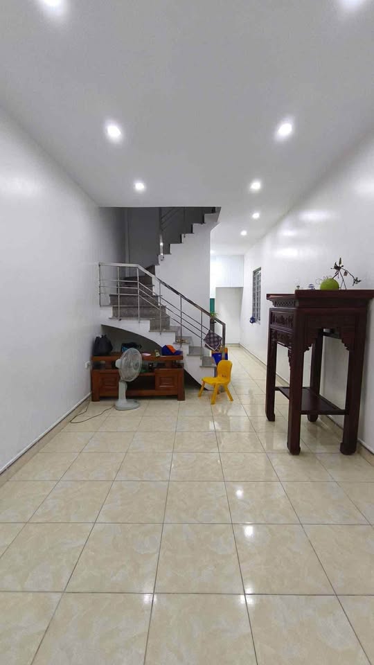 Nhà nguyên căn cho thuê tại ngõ 179 Vĩnh Hưng, Hoàng Mai - 30m² giá chỉ 7 triệu/tháng!