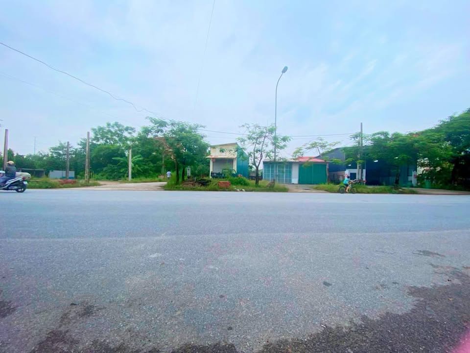 Đất phân lô Quang Minh Mê Linh 206m² - Đầu tư tiềm năng cực đỉnh!