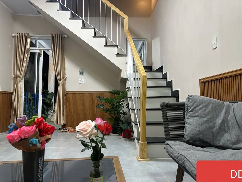 Nhà phố Đà Lạt 160m² giá 2.3 tỷ - Tiềm năng kinh doanh homestay!