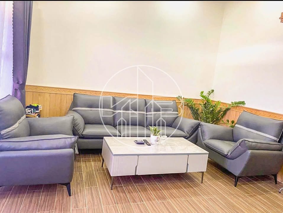 Nhà phố Đà Lạt 100m² gần Thái Phiên chỉ 1.95 tỷ - Cơ hội đầu tư sinh lời!