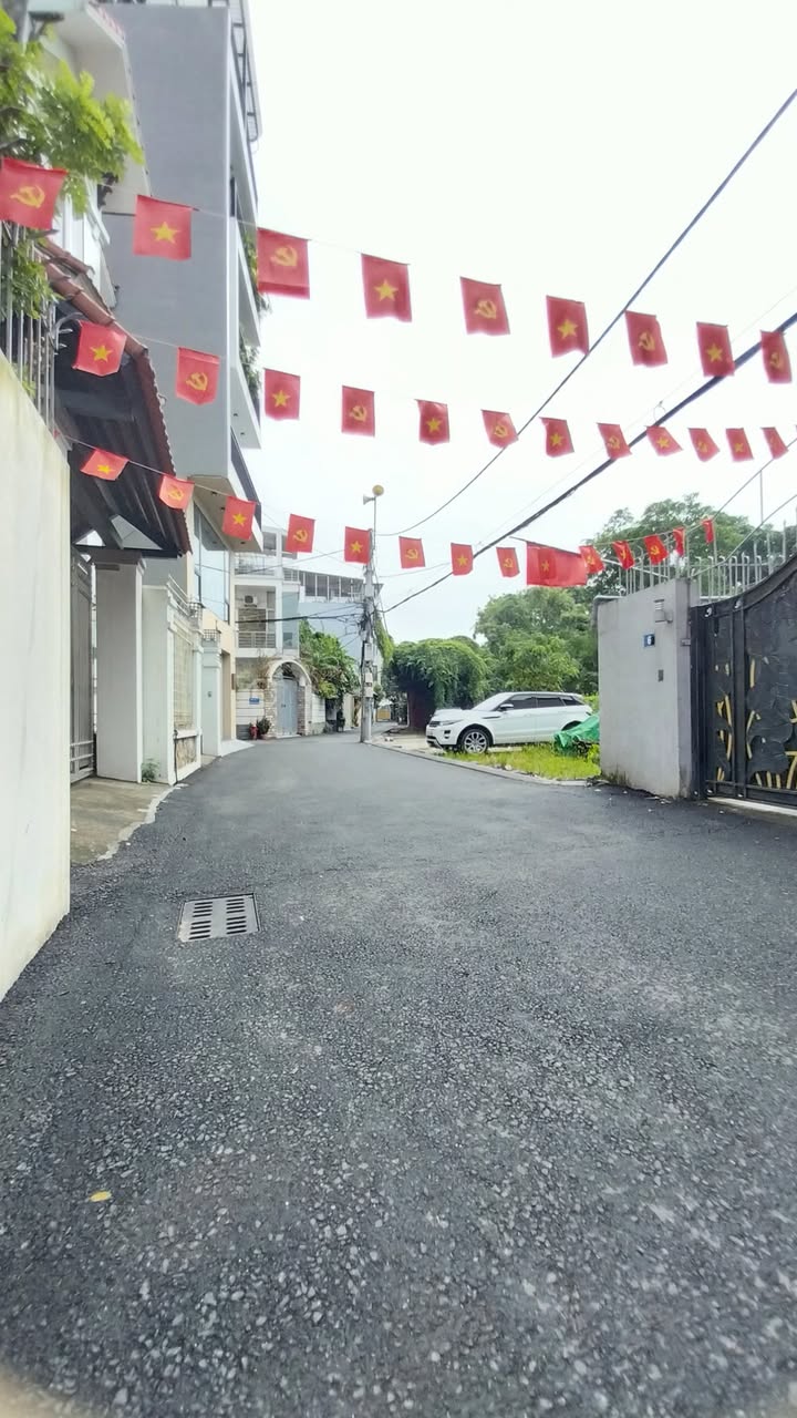 Đất phố Nguyễn Văn Cừ, Gia Thụy, Long Biên 95m² - Đầu tư lý tưởng!