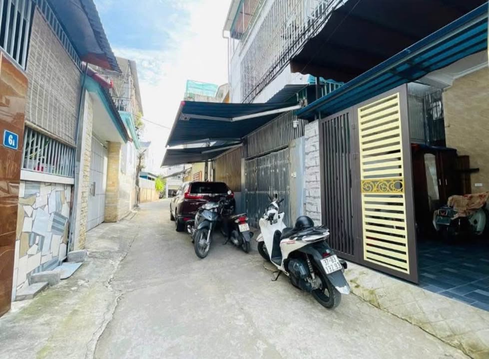 Nhà 2 tầng phường Hưng Phúc 72.9m² giá 4.5 tỷ - Thiết kế hoàn hảo, không lỗi lầm!