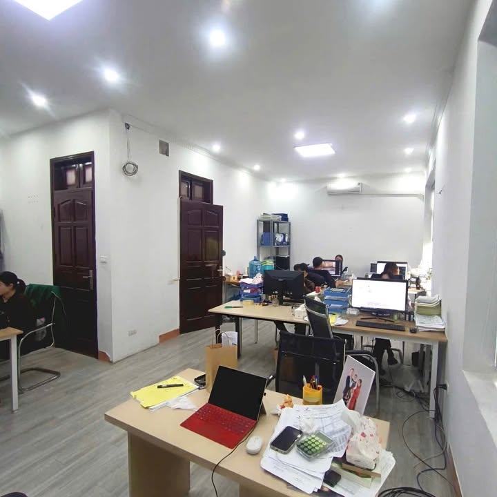 Sàn văn phòng cho thuê 50m² tại Hàm Nghi - Mỹ Đình, chỉ 6 triệu/tháng!