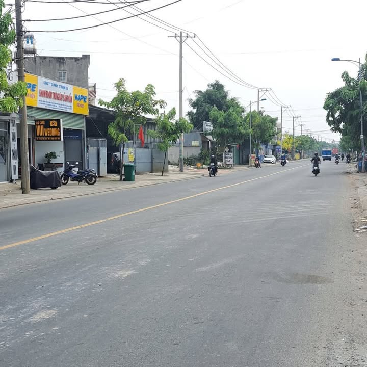 Đất nền 2 mặt tiền đường nhựa Tân Hiệp Hóc Môn 5700m² - Cơ hội đầu tư vàng!