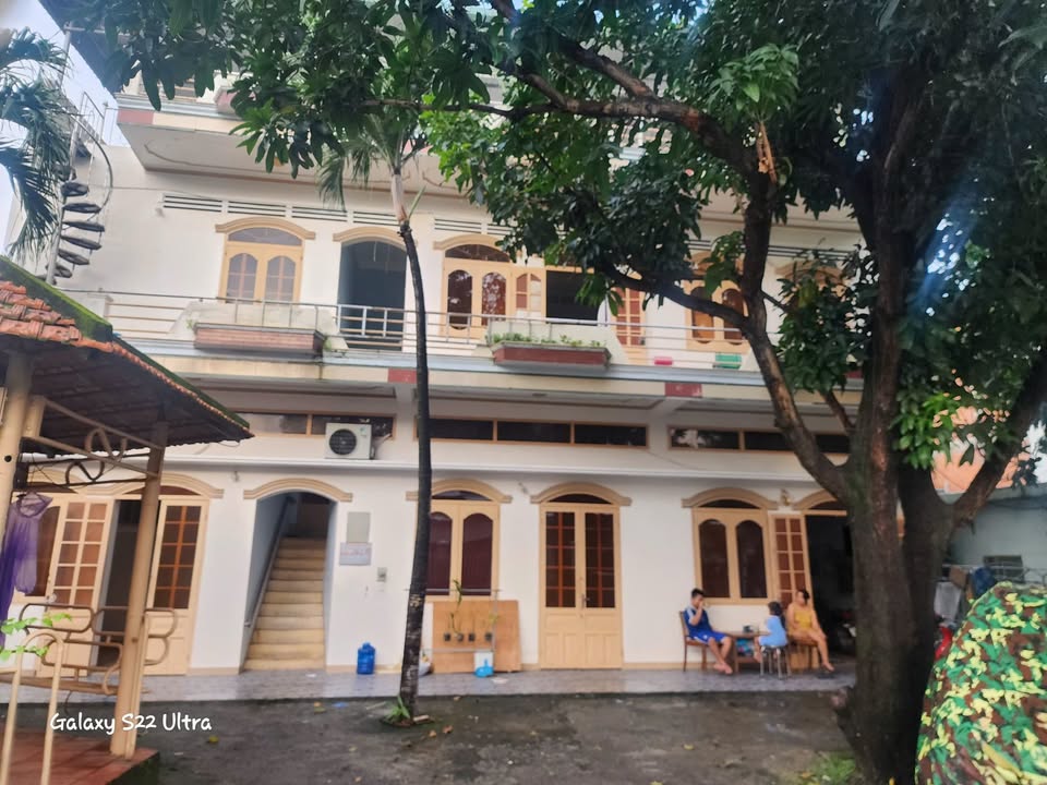 Nhà 1 trệt 1 lầu 332m² giá chỉ 13.5 tỷ - Đầu tư sinh lời tại Dĩ An