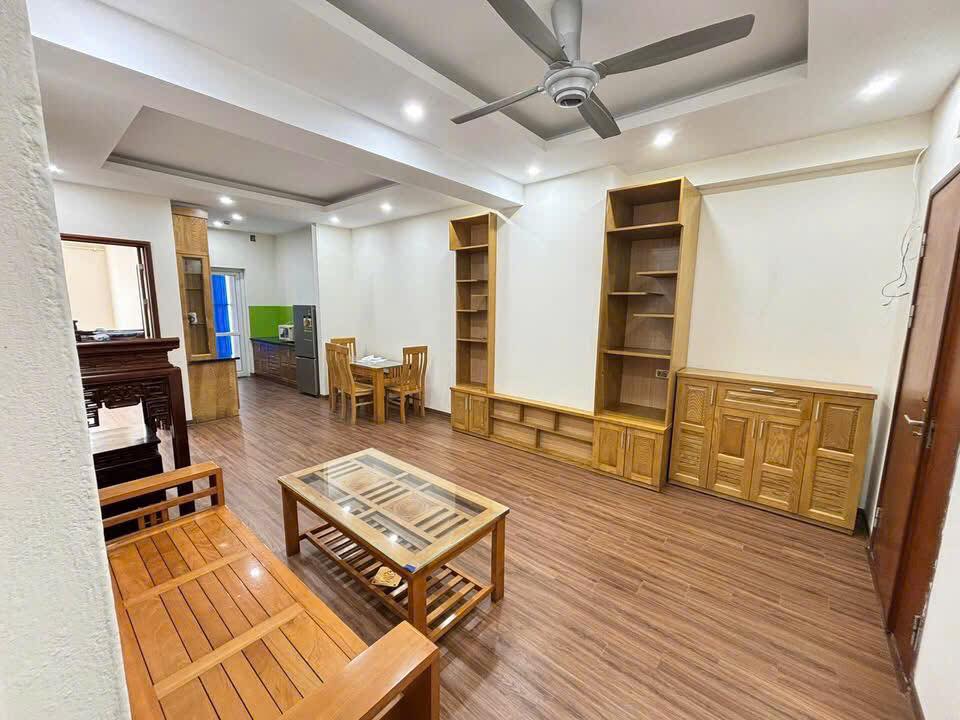 Căn hộ cho thuê OCT5A HandiResco Cổ Nhuế 70m² giá 9 triệu - Nội thất mới, chỉ việc vào ở!