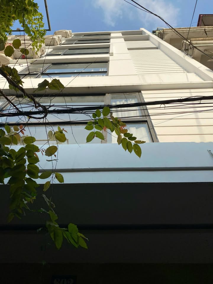 Nhà cho thuê đường Láng, Đống Đa 60m² giá 30 triệu - Thiết kế hiện đại, tiện nghi!