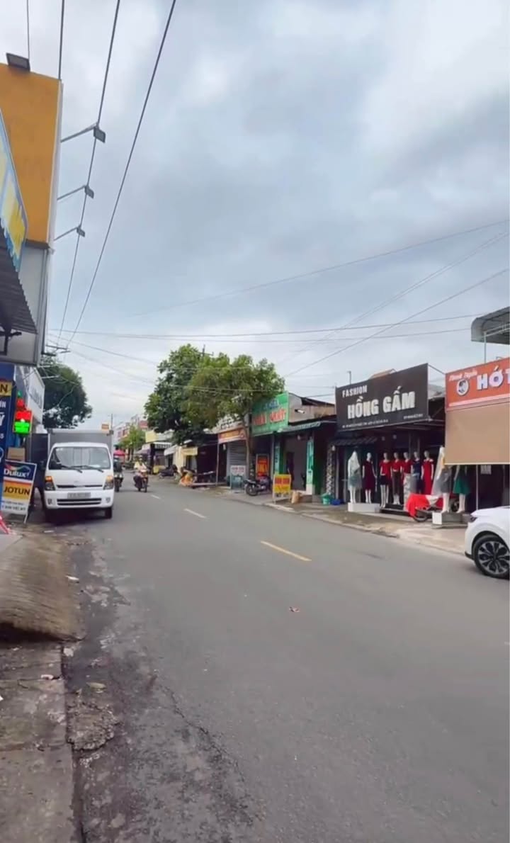 Bán Nhà Mặt Tiền Đường Nguyễn Phúc Chu, Trảng Dài, 152m² - Kinh Doanh Sầm Uất!